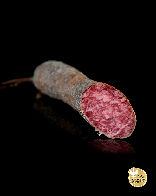 Salchichón de Bellota 100% ibérique. MEILLEURE SAUCISSE 2025.