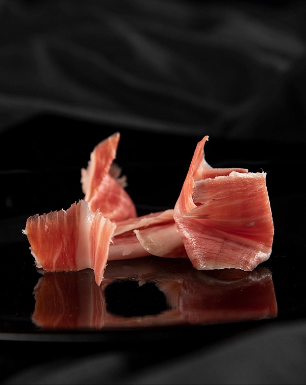 Talon de Jambon de bellota ibérique 50% race ibérique (de 0.6 kg à 1.2 kg)